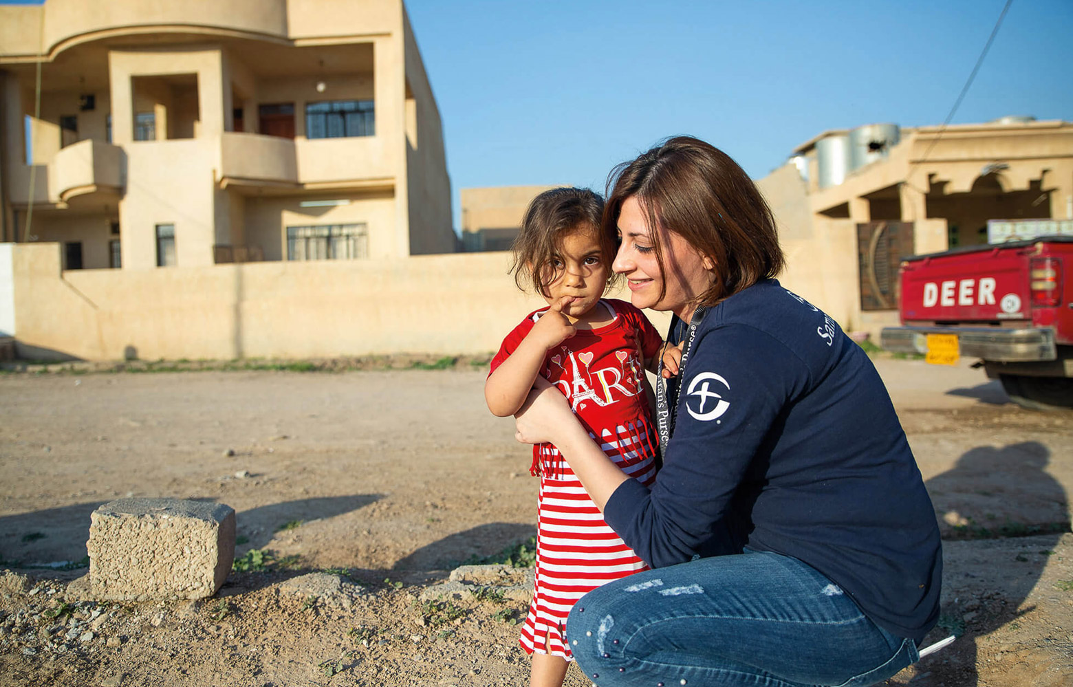 Tu donación de $75 nos ayuda a cuidar de un niño en crisis y satisfacer sus necesidades urgentes y presentarles a Jesucristo.