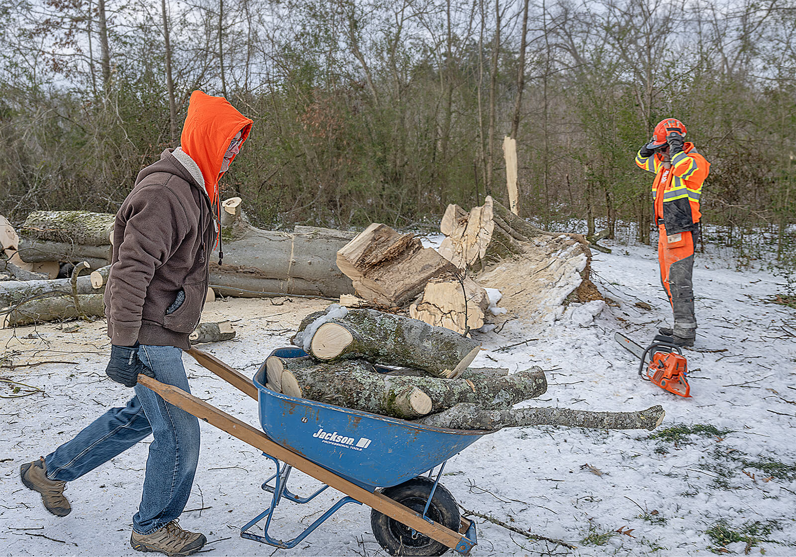 Samaritan's Purse volunteers working in Corinth, Mississippi