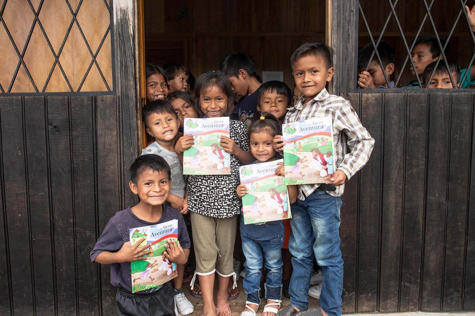 children in Ecuador learning about Jesus