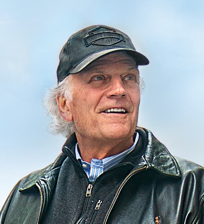 Person's headshot